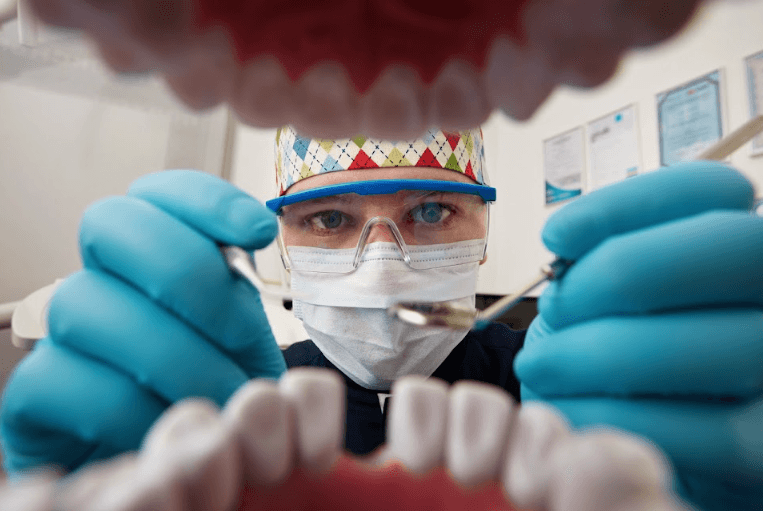 Dental Implants Treatment